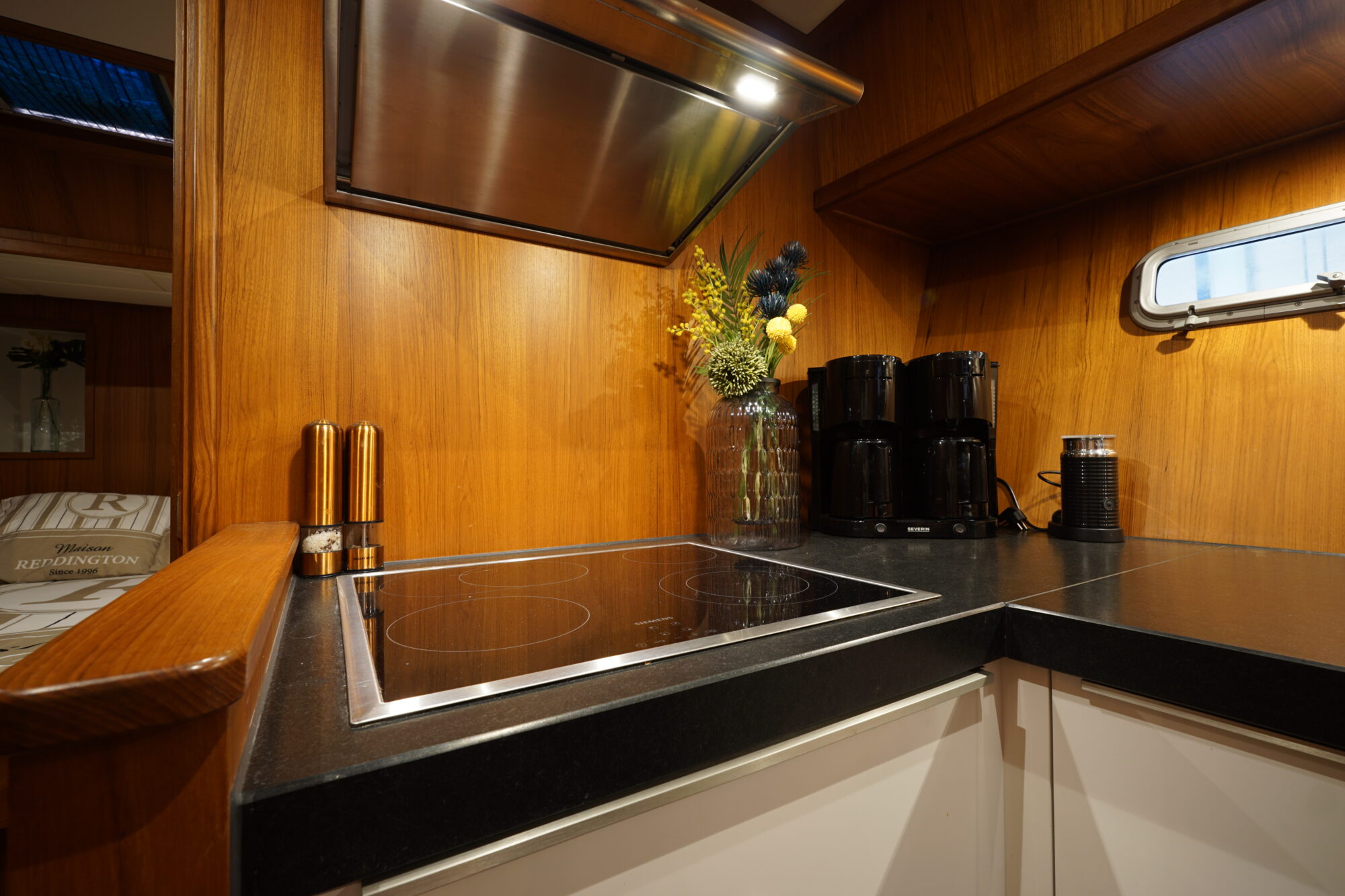 foto: 38 Hemmes Hemmes Kruiser 18.00 VS