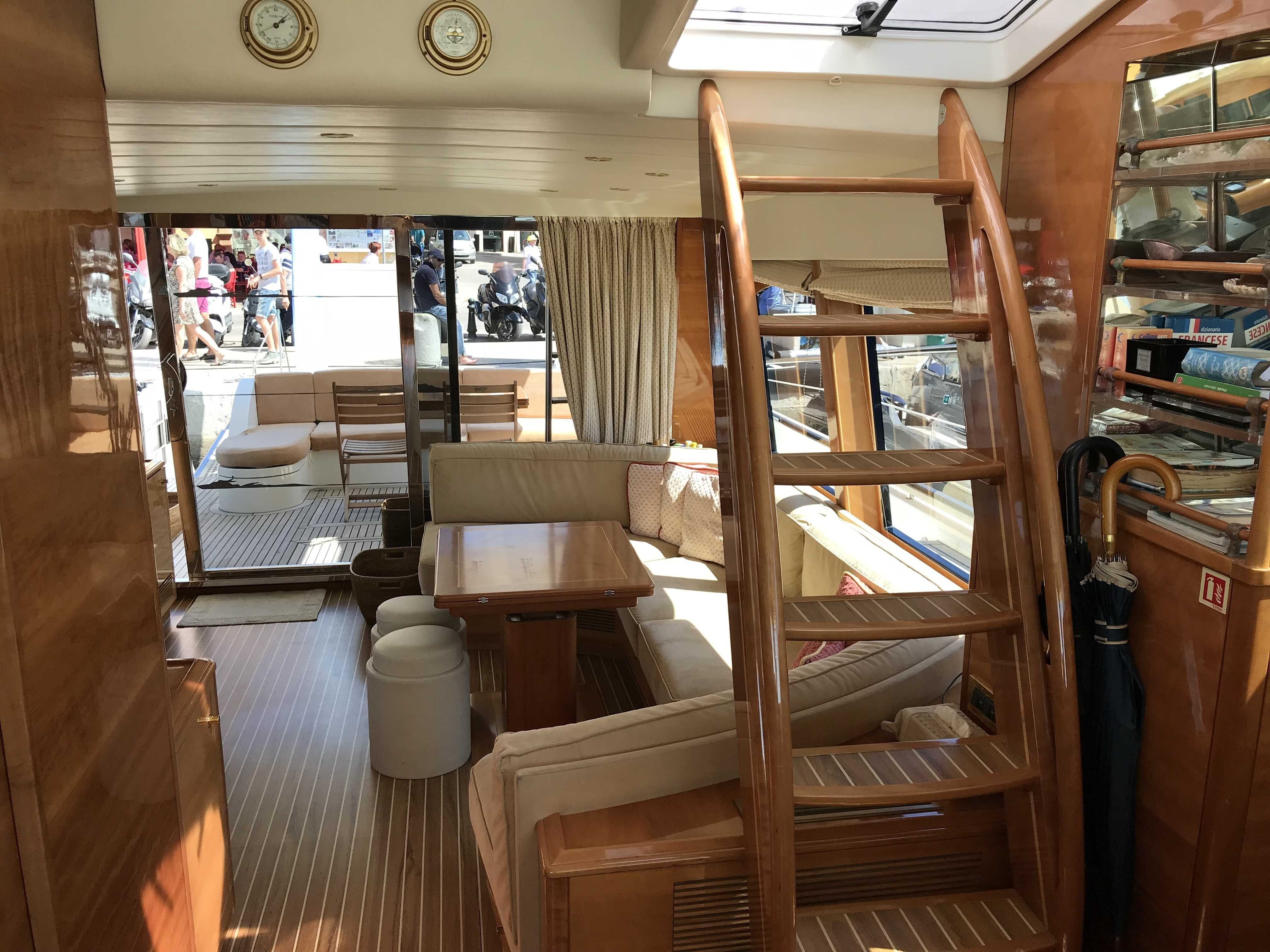 foto: 11 Guy Couach 195