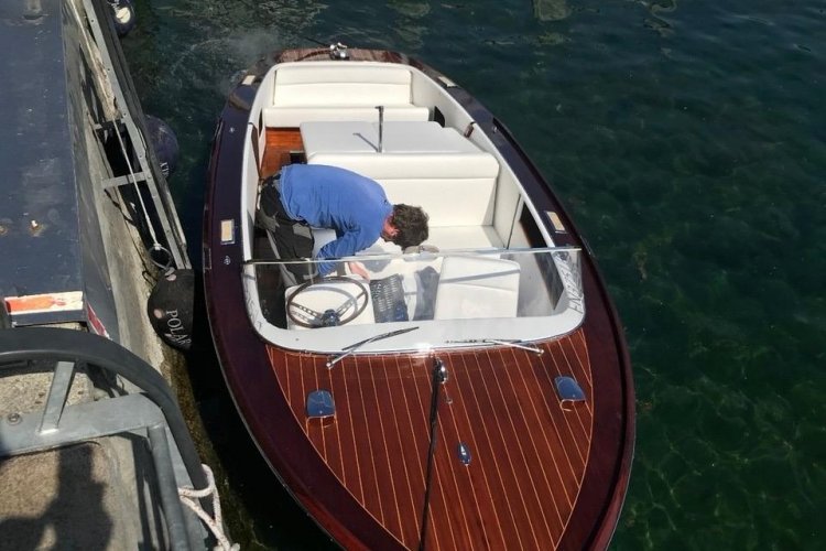 foto: 6 Boesch 580 Ascona de Luxe