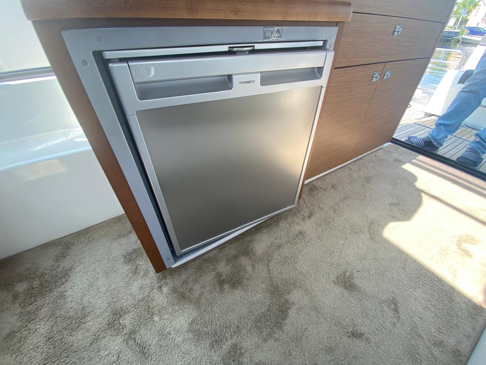 foto: 18 Jeanneau  Merry Fisher 895 offshore