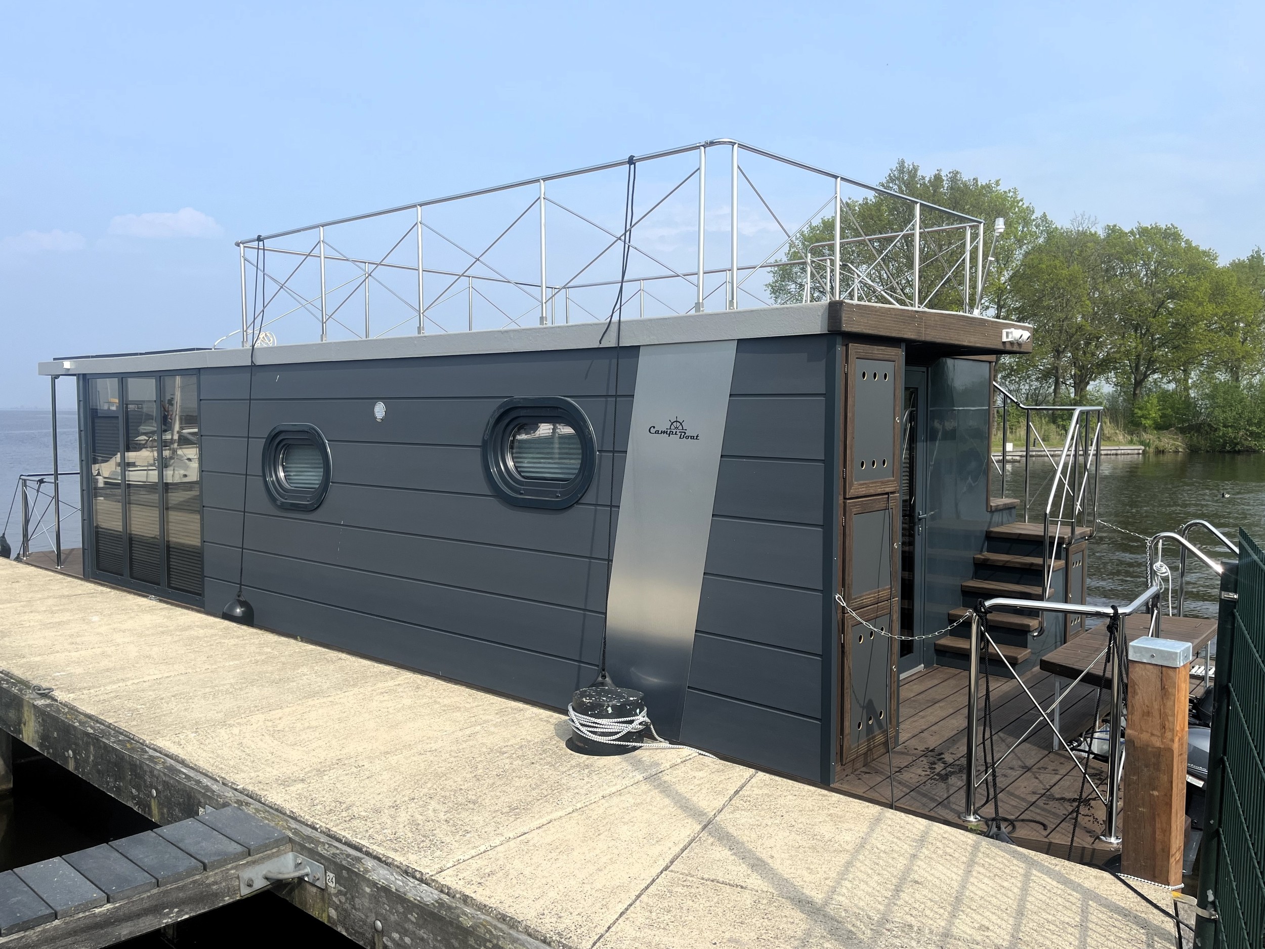 foto: 30 Campi 400 Houseboat
