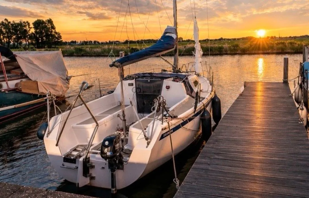 hoofdfoto: 1 Sailart Sailart 24