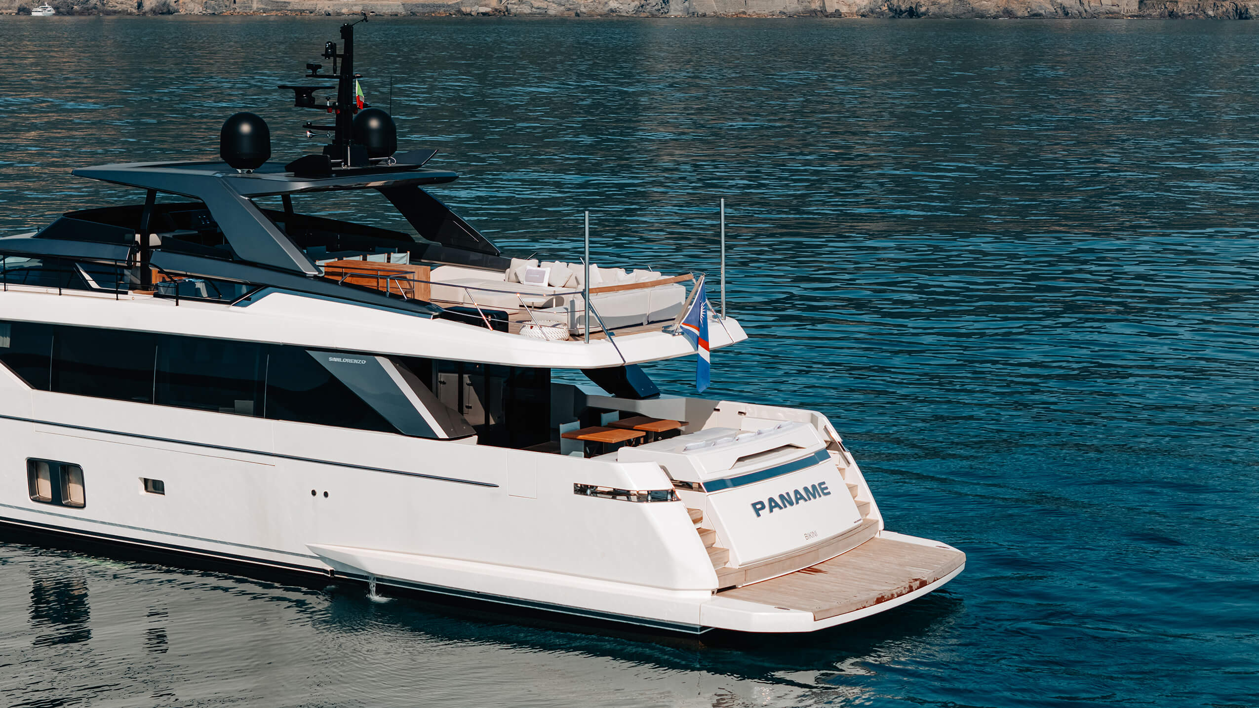 foto: 33 Sanlorenzo SL106A