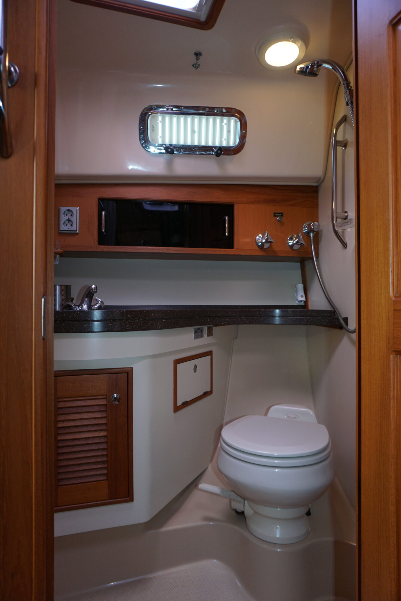 foto: 60 Island Packet Island Packet Craft 360 Express