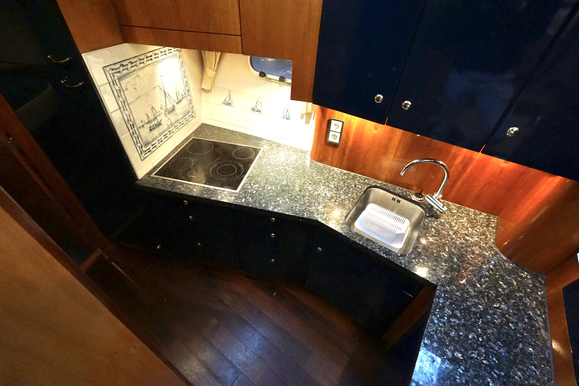 foto: 18 Van der Heijden Van der Heijden 17.00 Dynamic Deluxe VS