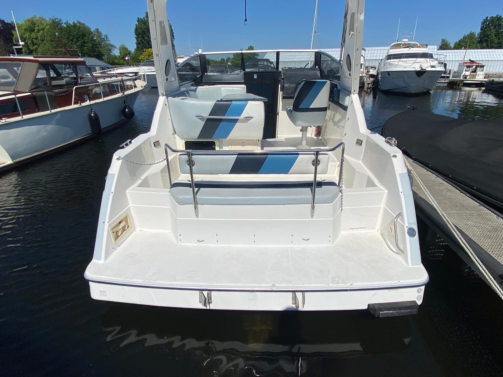 foto: 15 Bayliner 2855