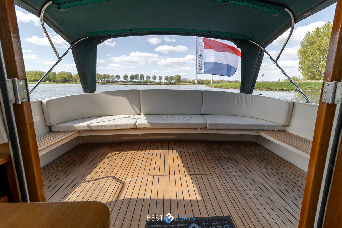 foto: 20 Linssen  Grand Sturdy 29.9 Sedan