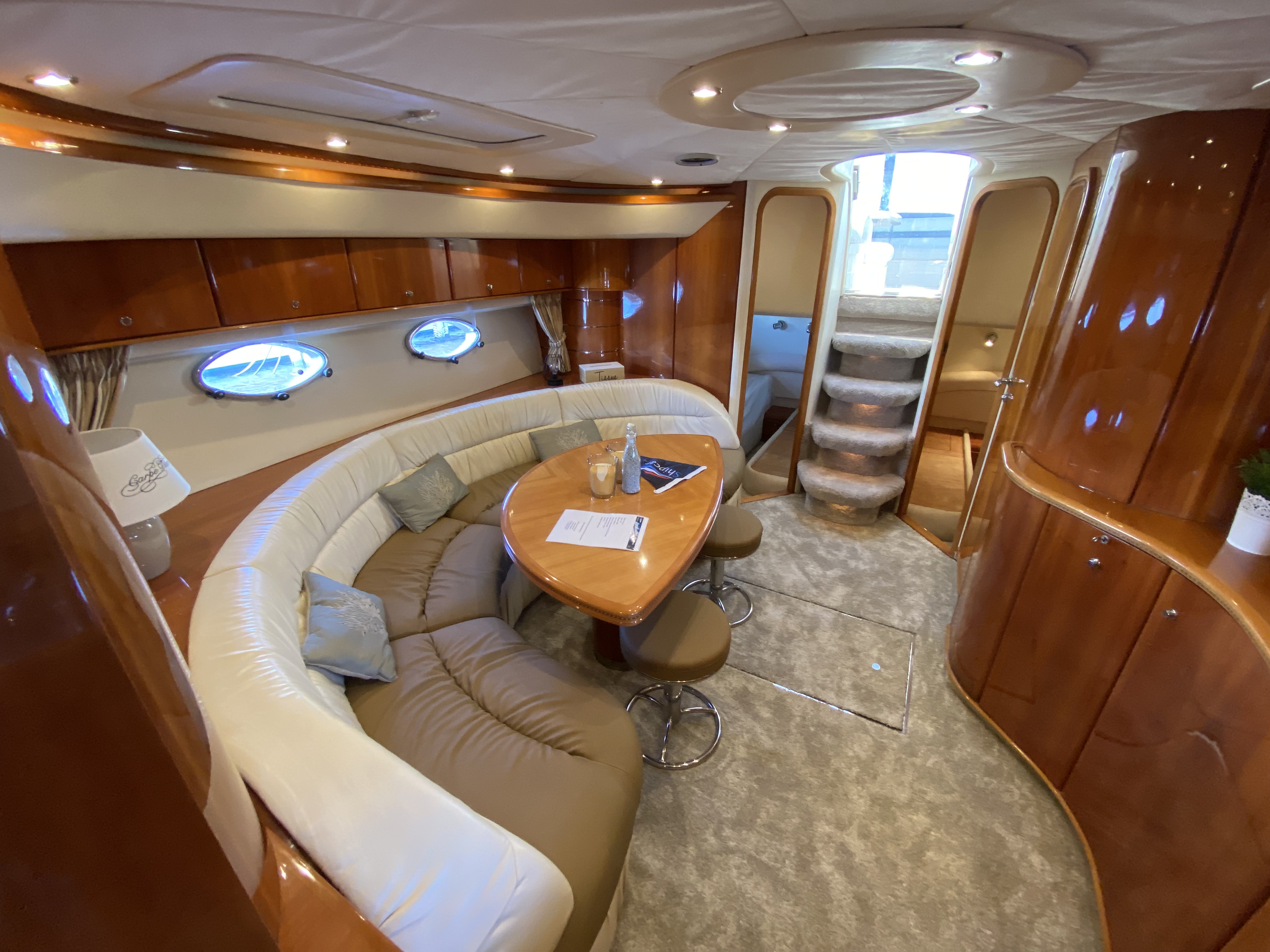 foto: 18 Princess V 55