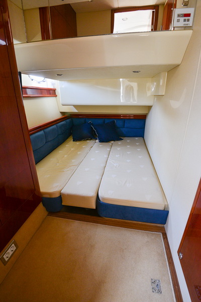 foto: 11 Fairline Phantom 50