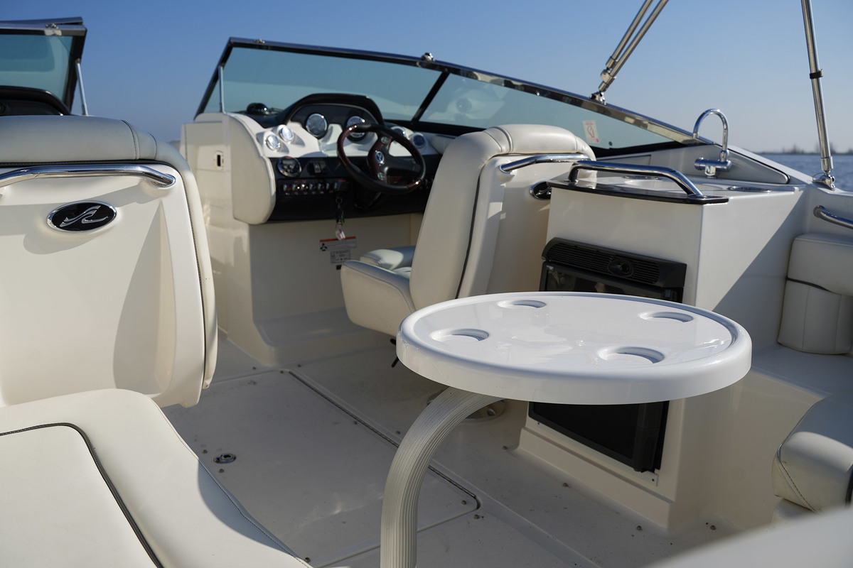 foto: 18 Sea Ray 250 SLX