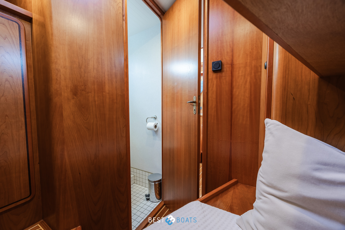 foto: 30 Linssen Grand Sturdy 410 AC Gold