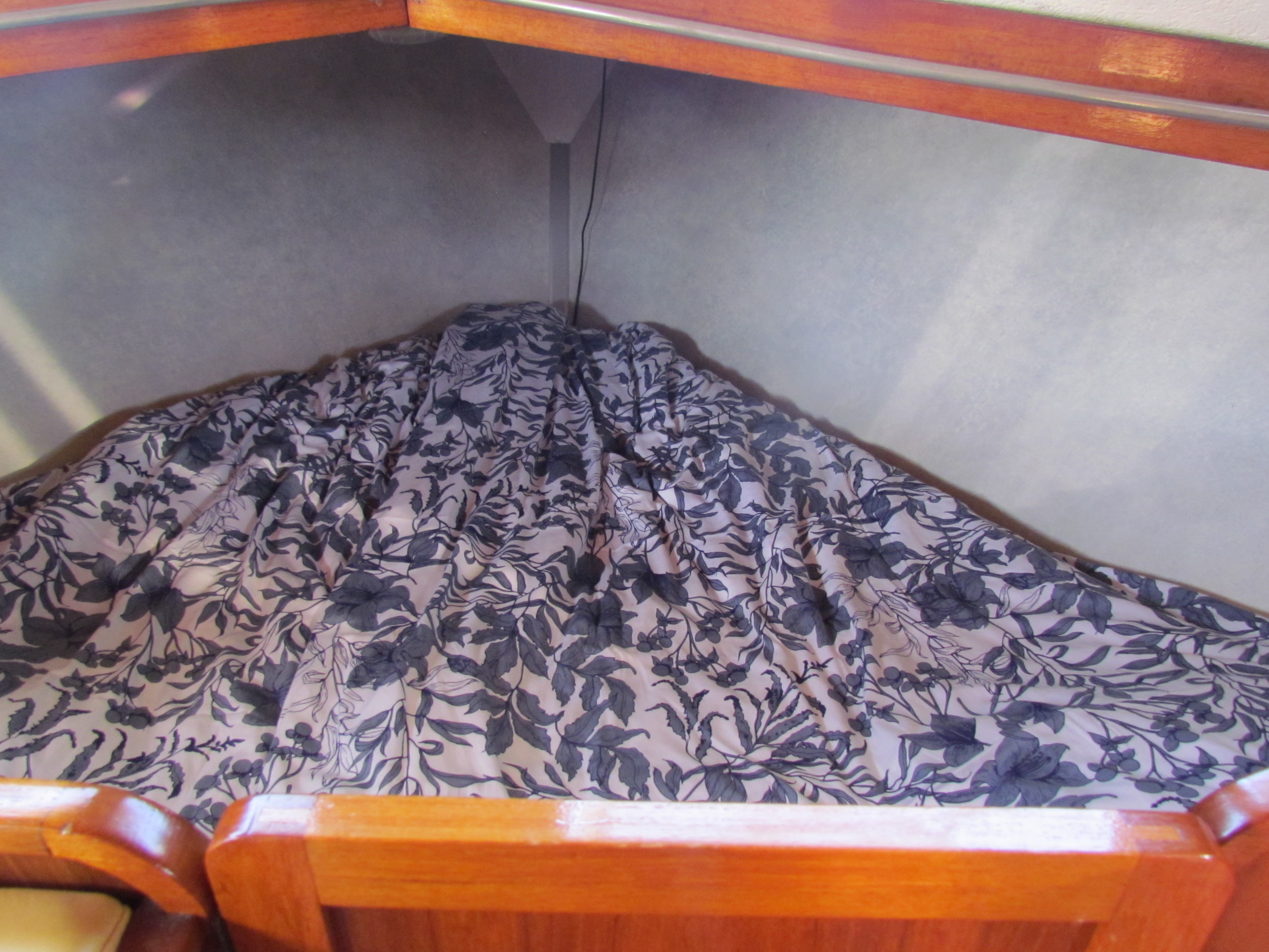 foto: 24 Curtevenne 950 GSAK