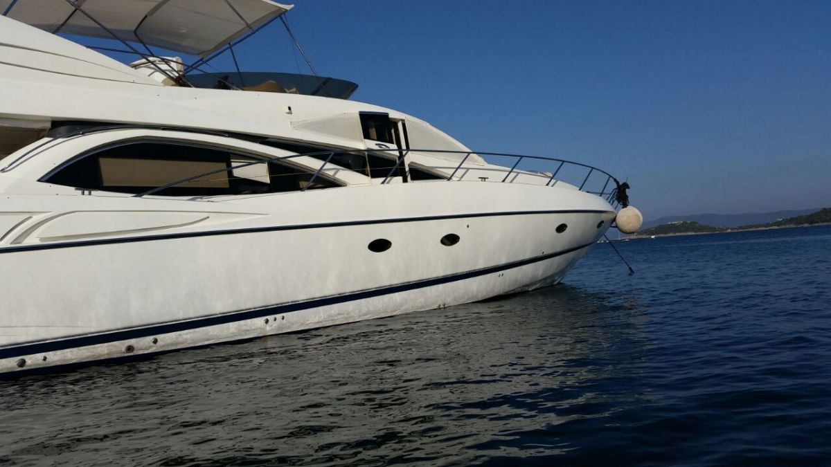 foto: 6 Sunseeker Manhattan 64