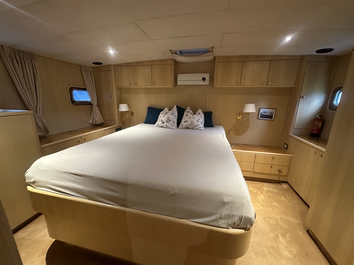 foto: 22 Valk  Vitesse 48