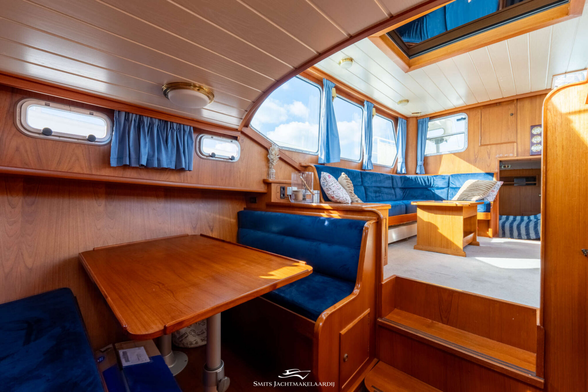 foto: 111 Monty Bank Monty Bank Kotter 41 AK