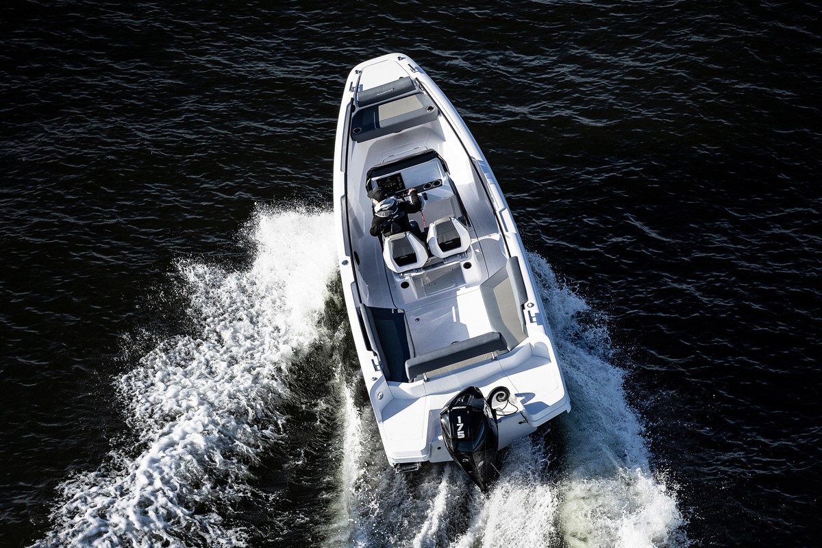 foto: 14 Axopar 22 Spyder
