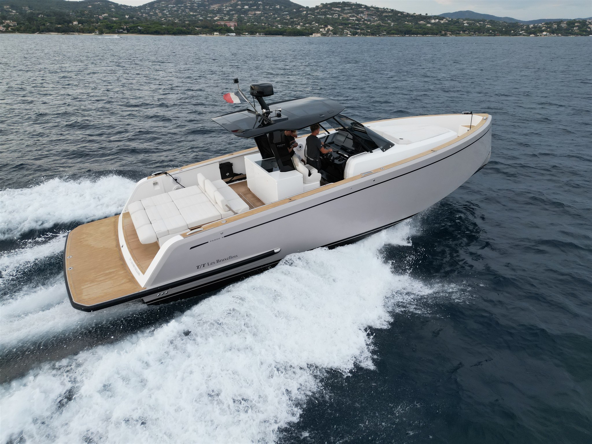 foto: 21 Pardo Yachts 38