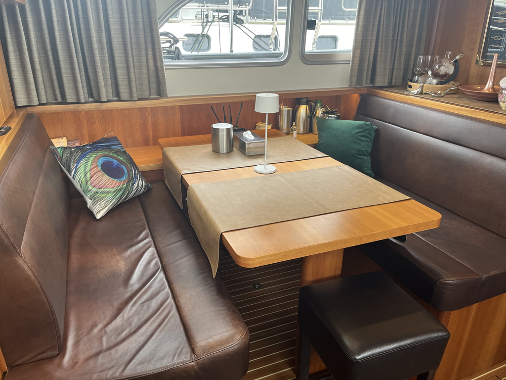 foto: 51 Linssen Grand Sturdy 470 Sedan Wheelhouse