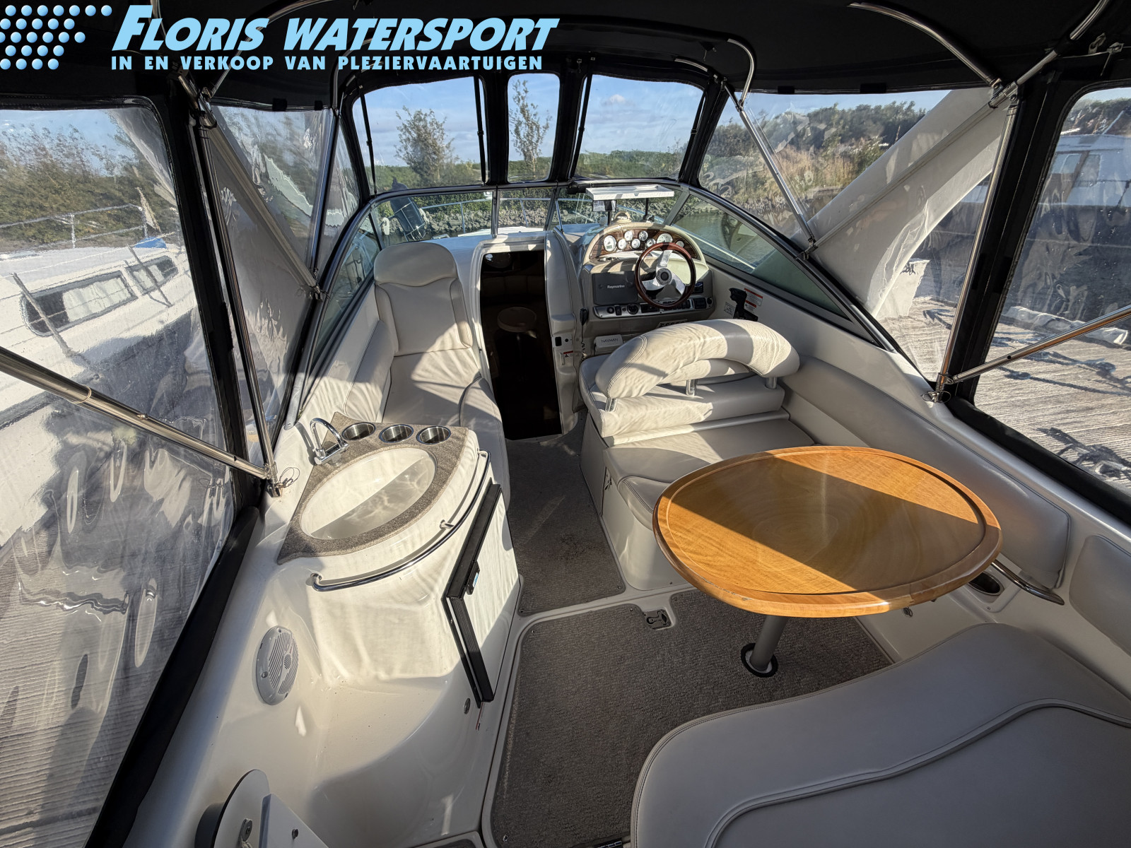 foto: 13 Larson Cabrio 274