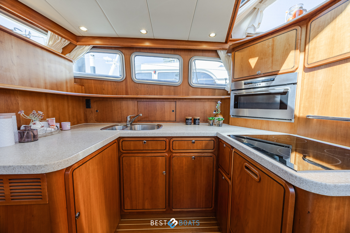 foto: 28 Linssen Grand Sturdy 470 MKIII