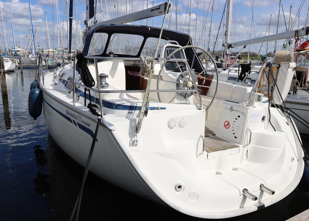 foto: 25 Bavaria  30 Cruiser