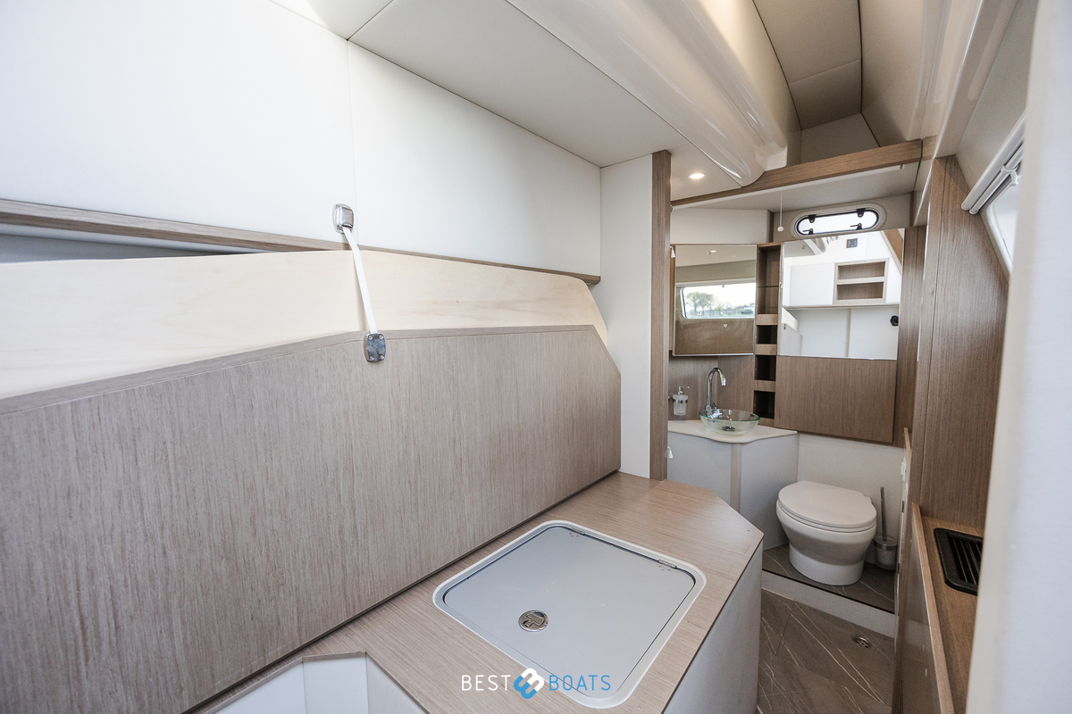 foto: 55 Absolute  Navetta 52