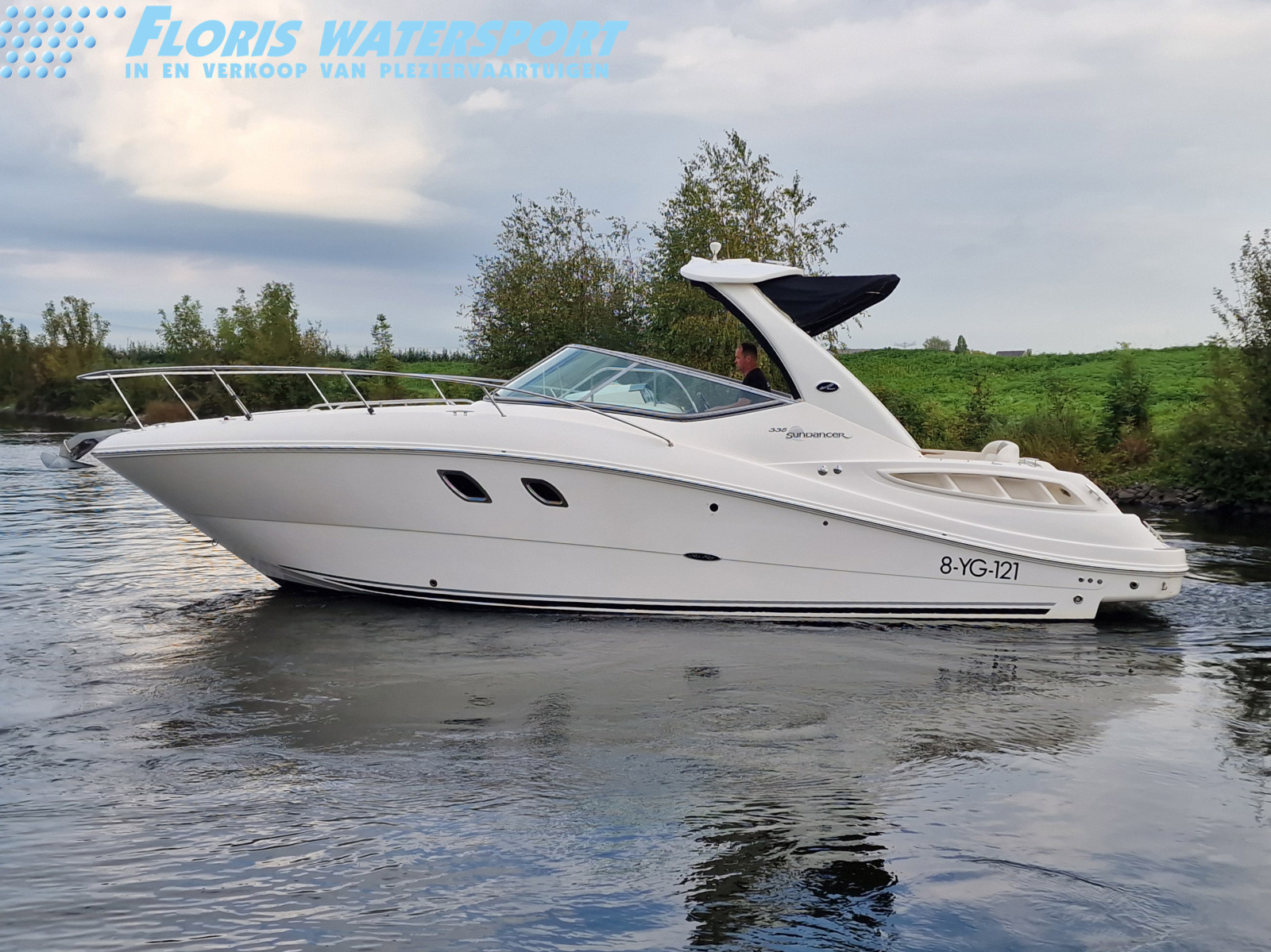 foto: 12 Sea Ray 335 Sundancer