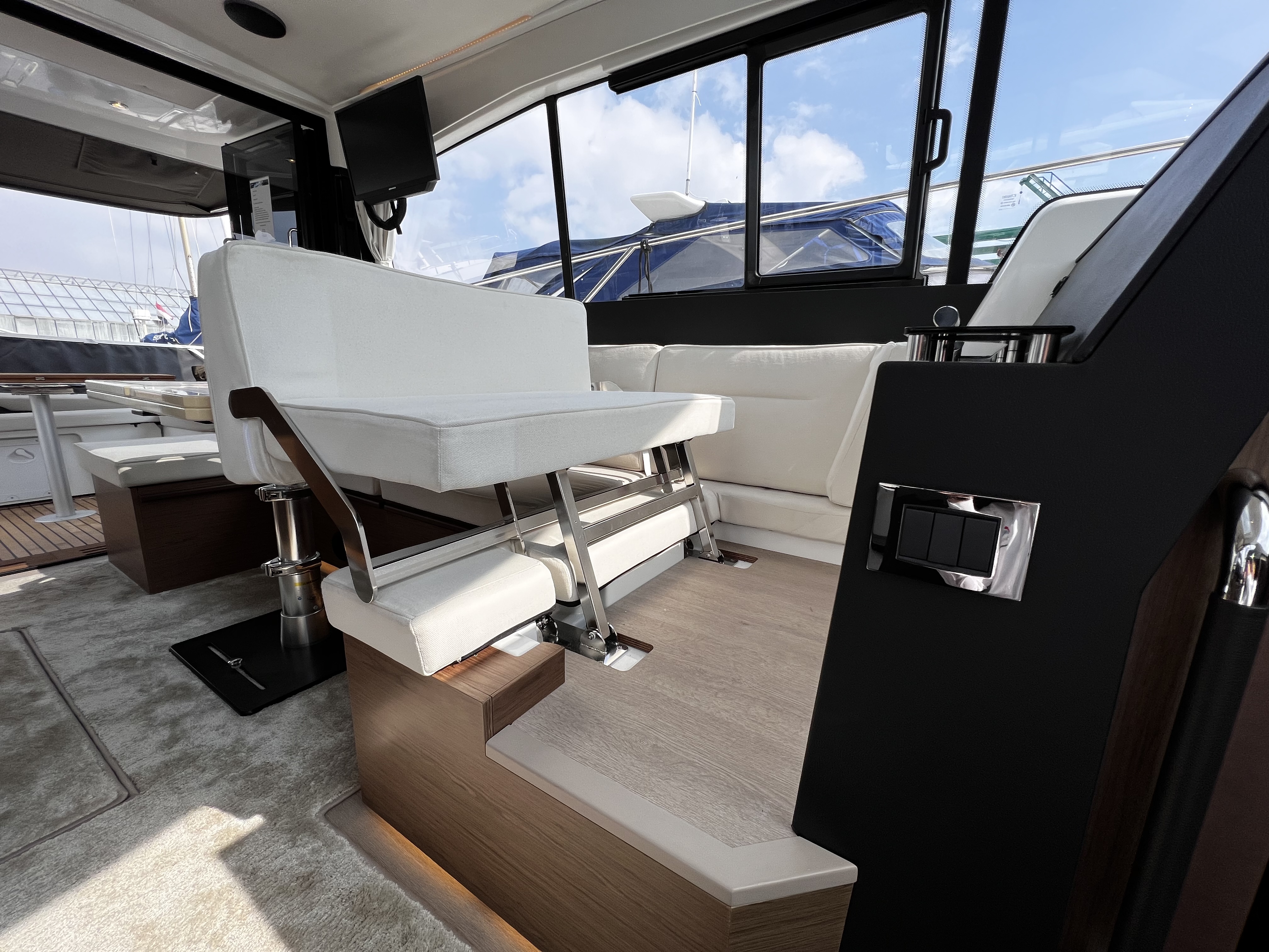 foto: 40 Jeanneau  NC37