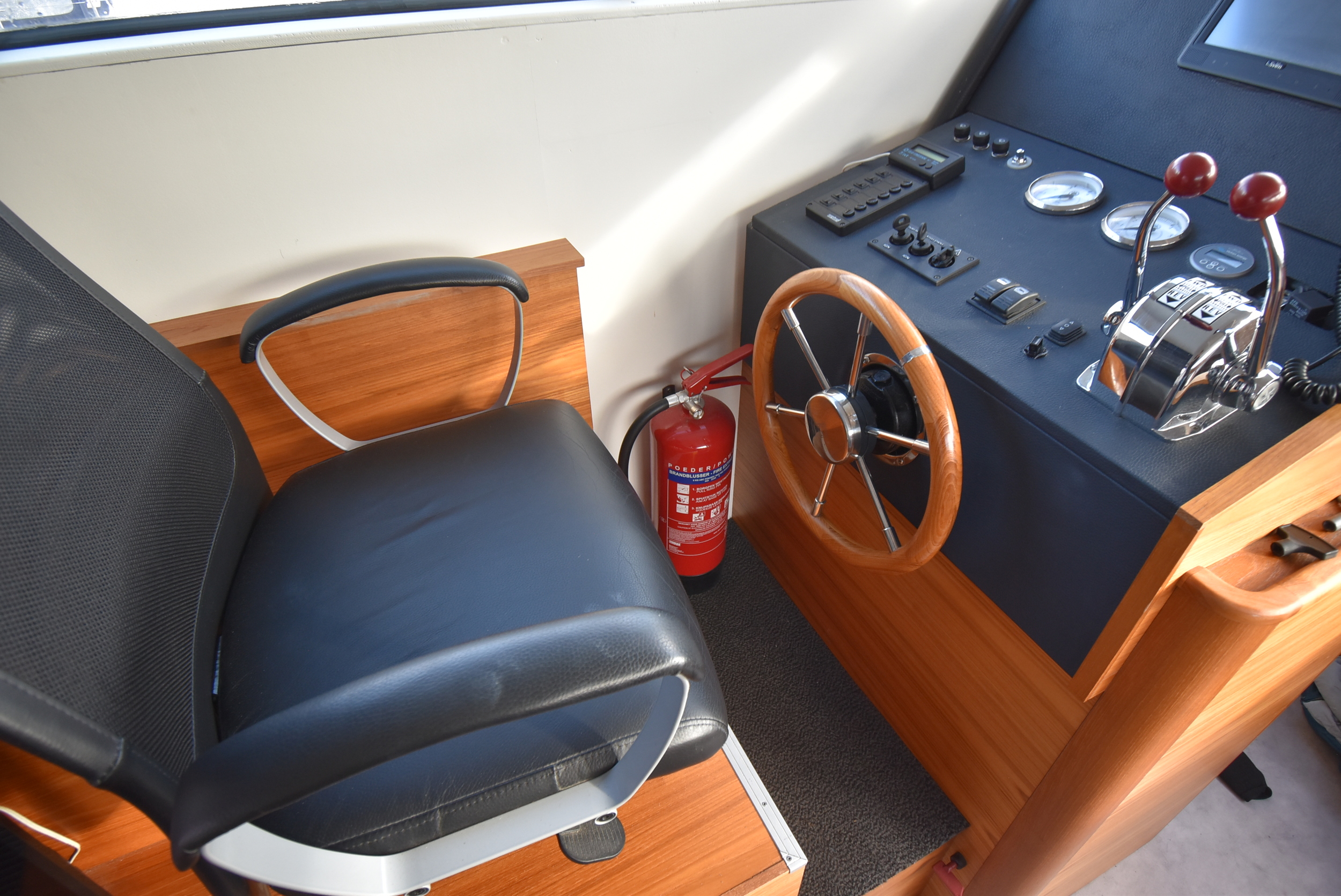 foto: 19 Motor Catamaran 12.5