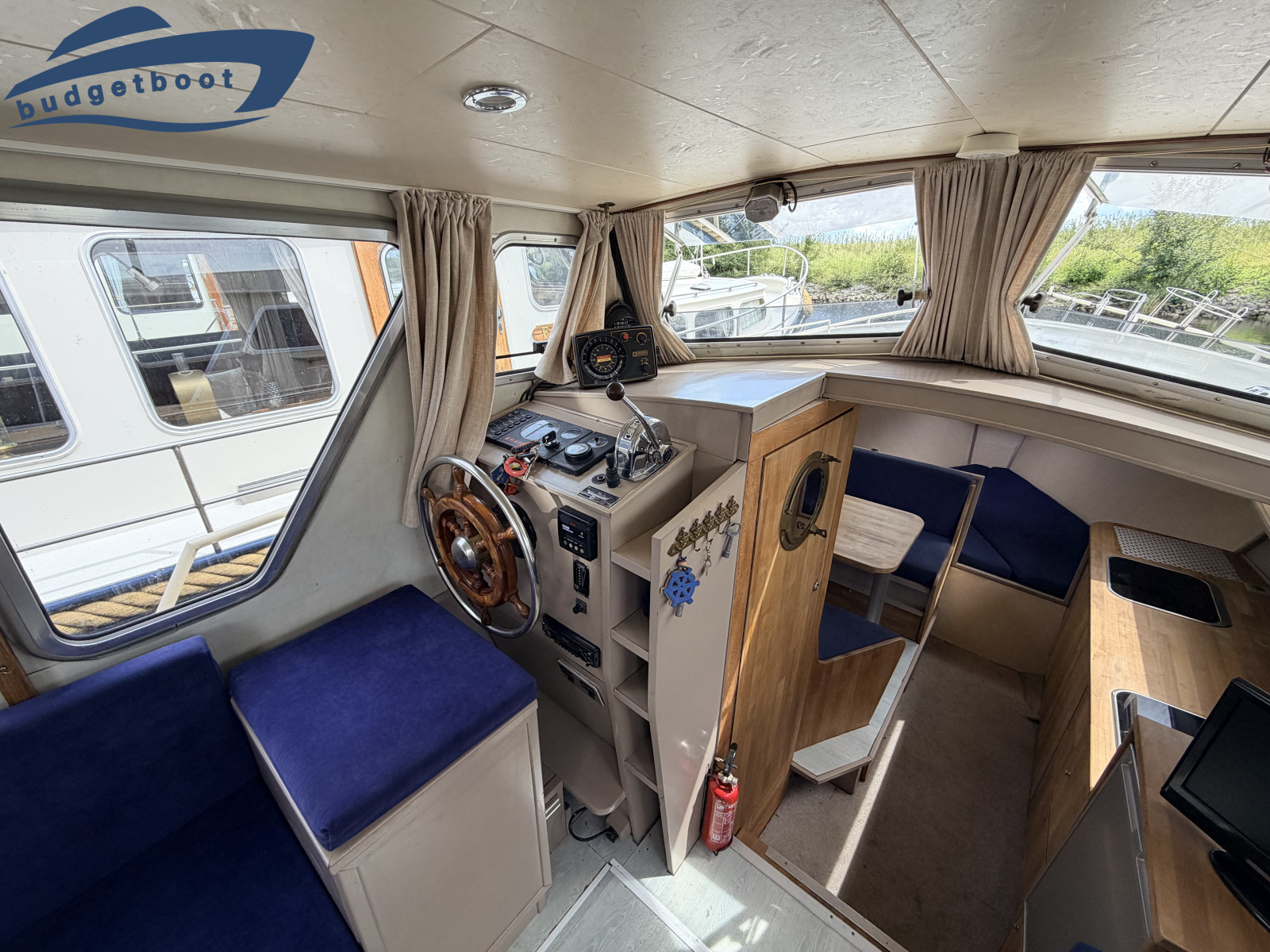 foto: 13 Curtevenne 930