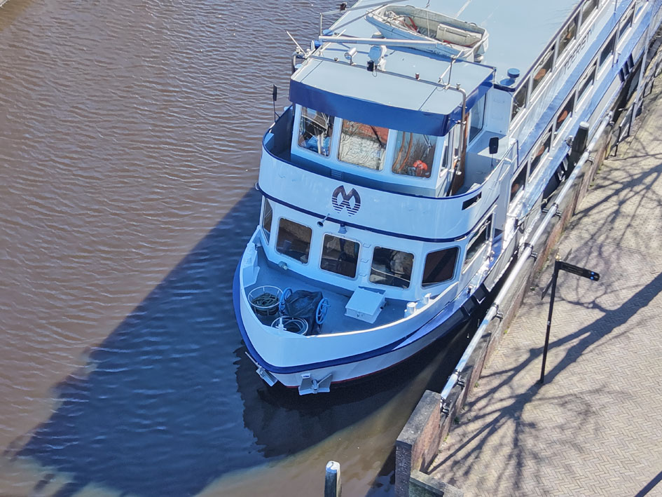 foto: 80 Dagpassagiersschip 250 pers