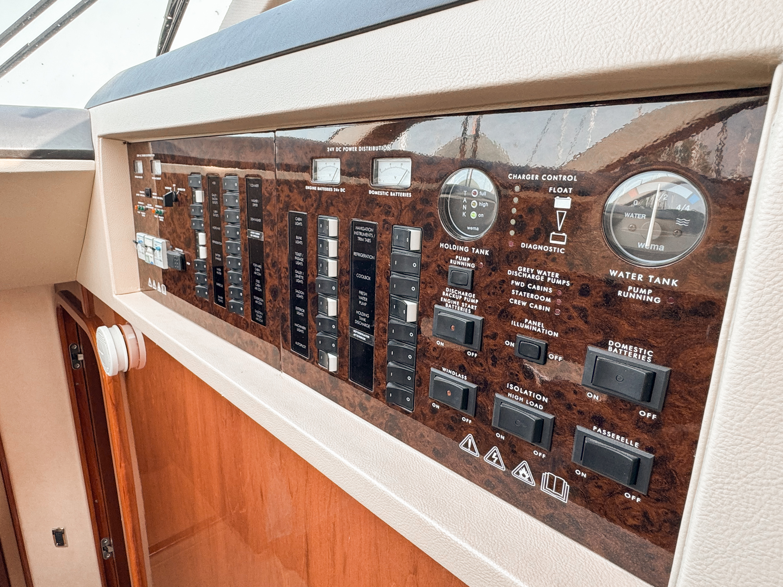 foto: 67 Princess 58 flybridge