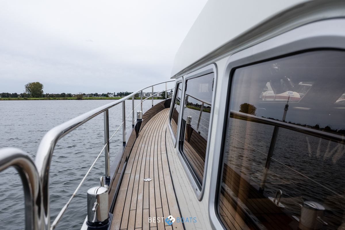 foto: 46 Linssen Grand Sturdy 500 AC Variotop 