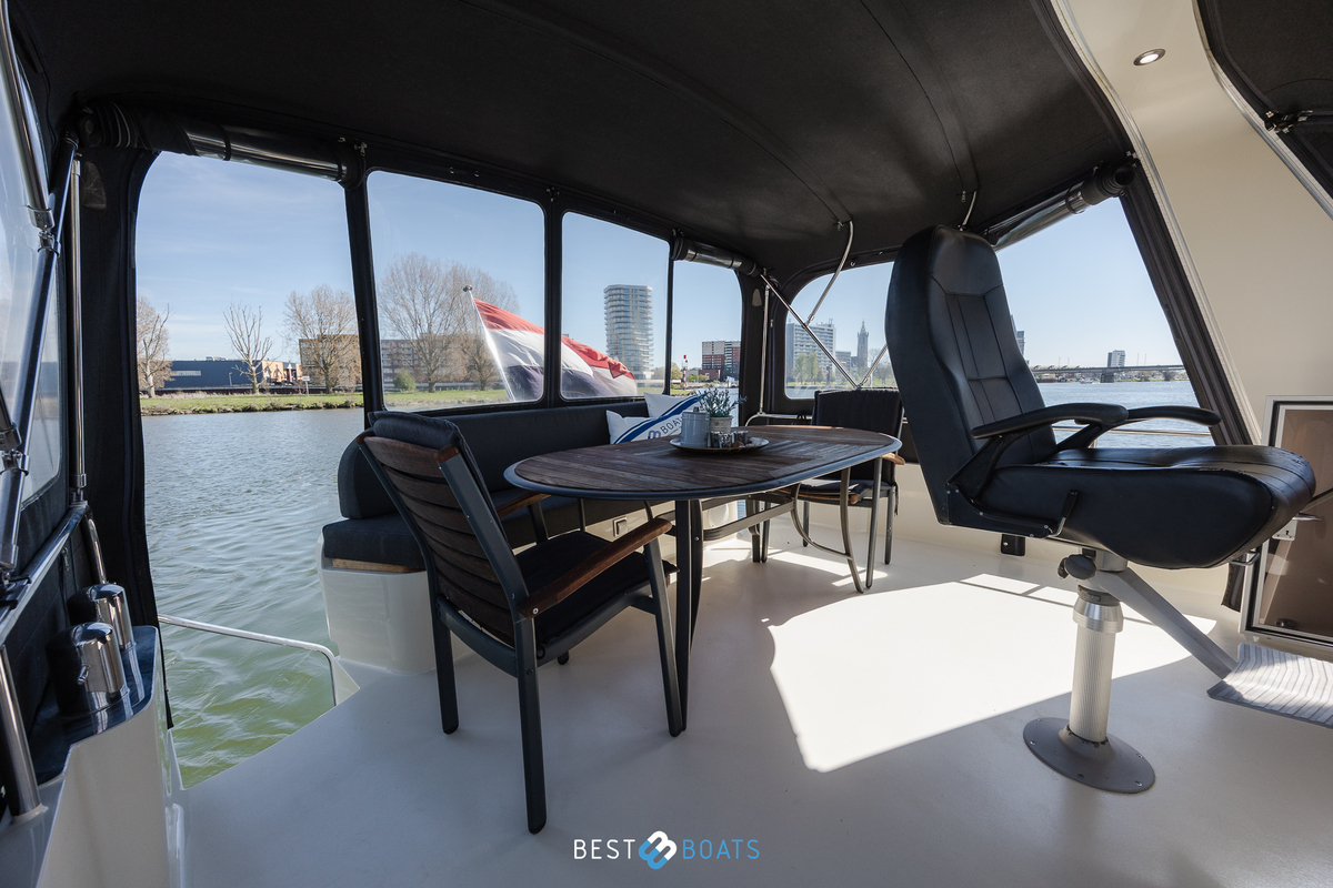 foto: 24 Van Vossen Parade 12.75 AK 