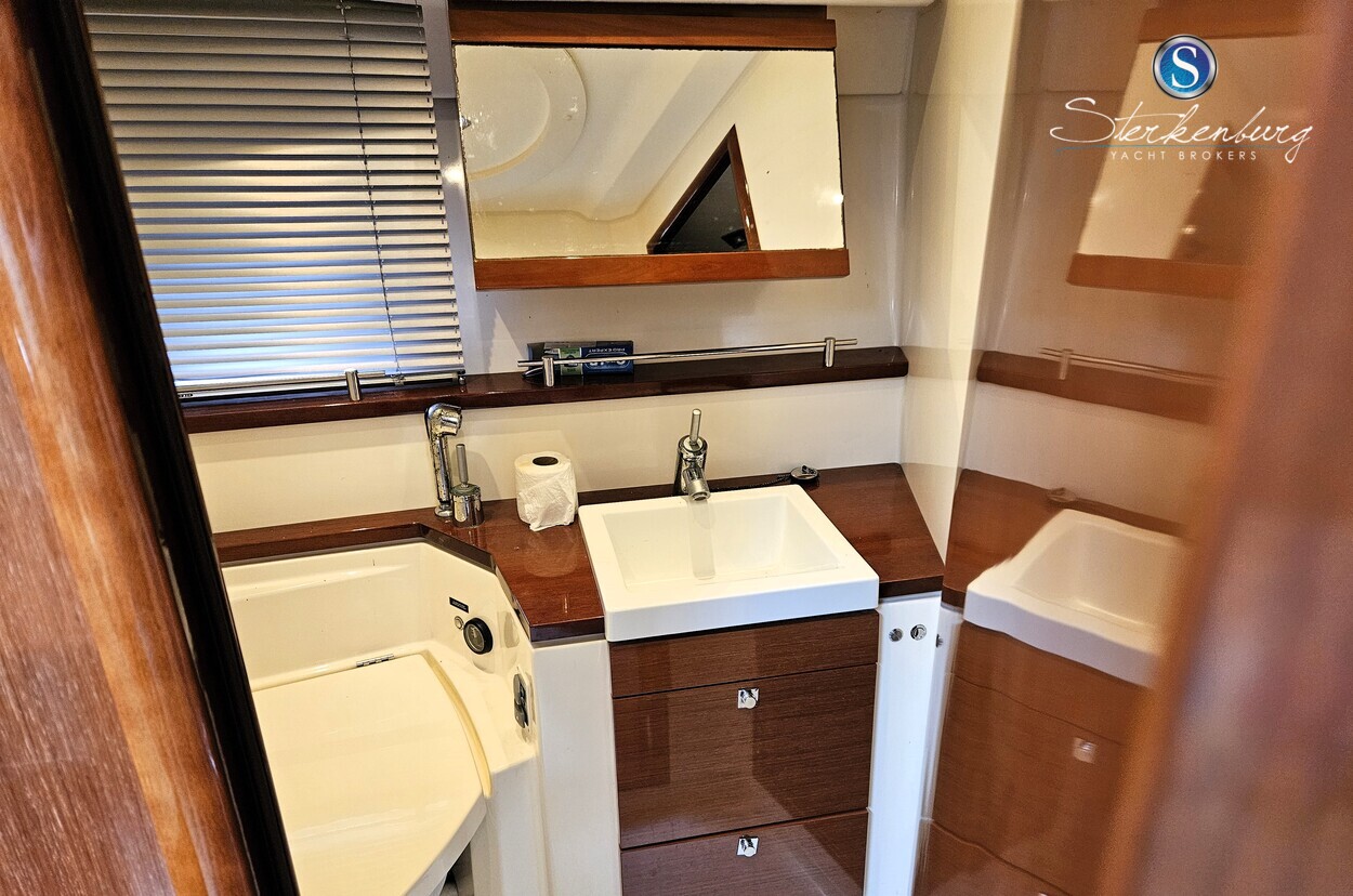 foto: 64 Jeanneau Prestige 42S