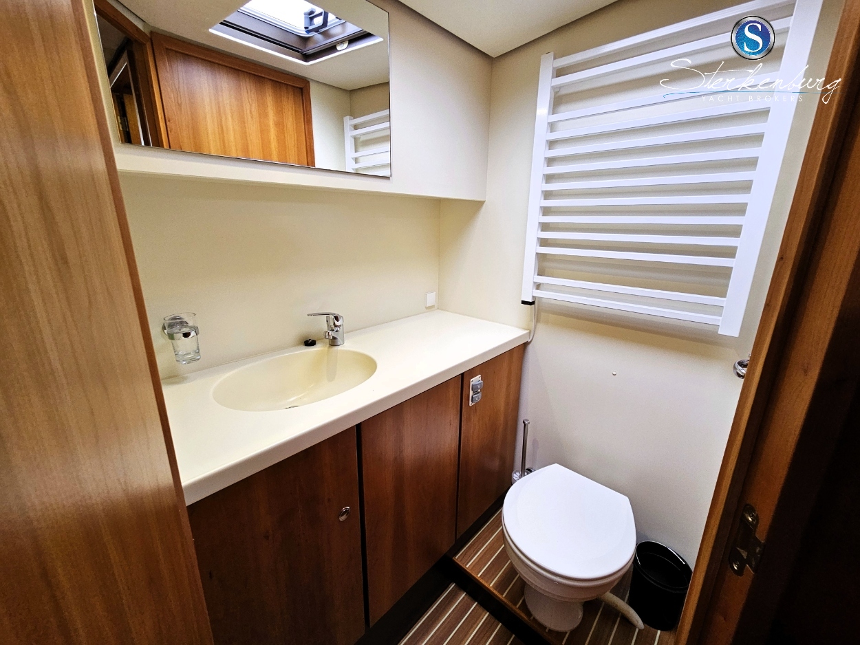 foto: 22 Linssen Grand Sturdy 40.9 Sedan Twin