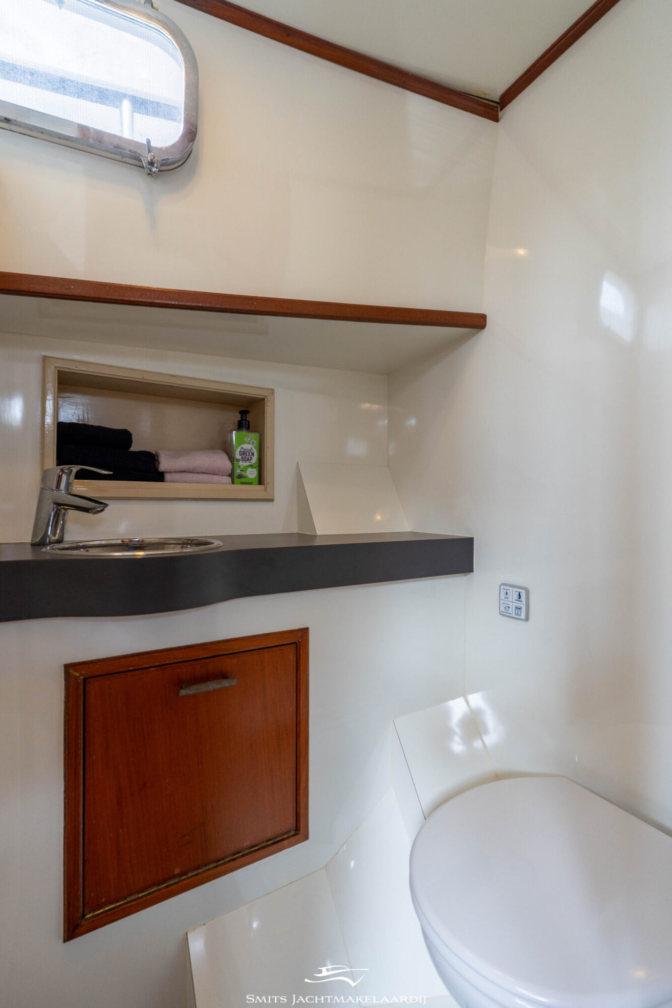 foto: 76 Lowland Lowland Kotter 13.80 AK