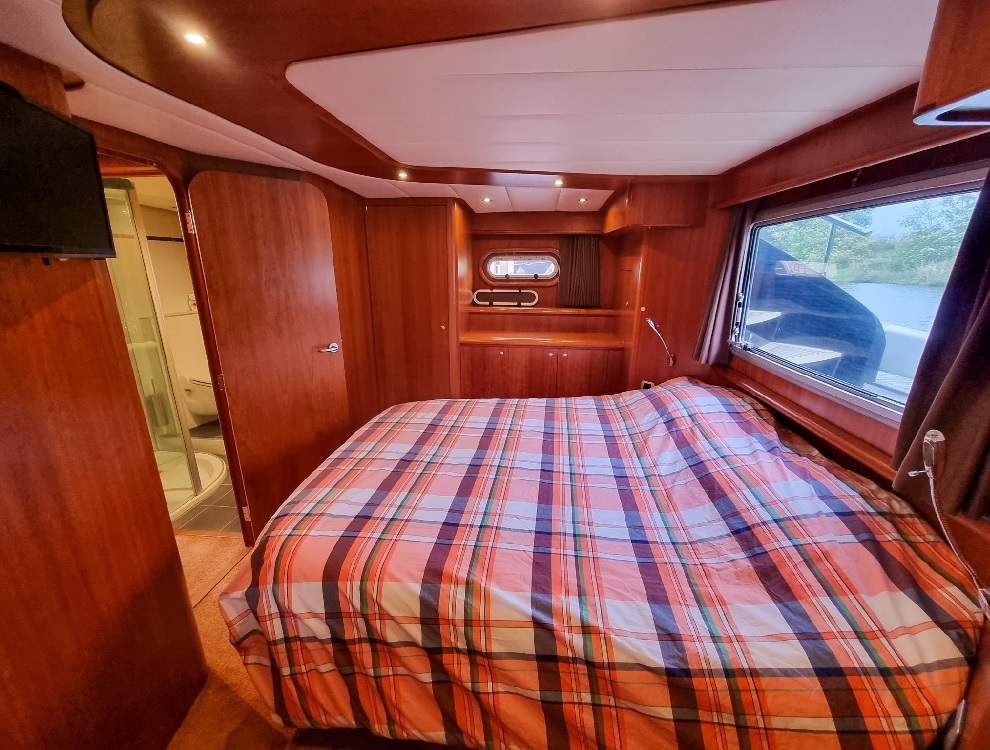 foto: 10 Pacific Allure 150