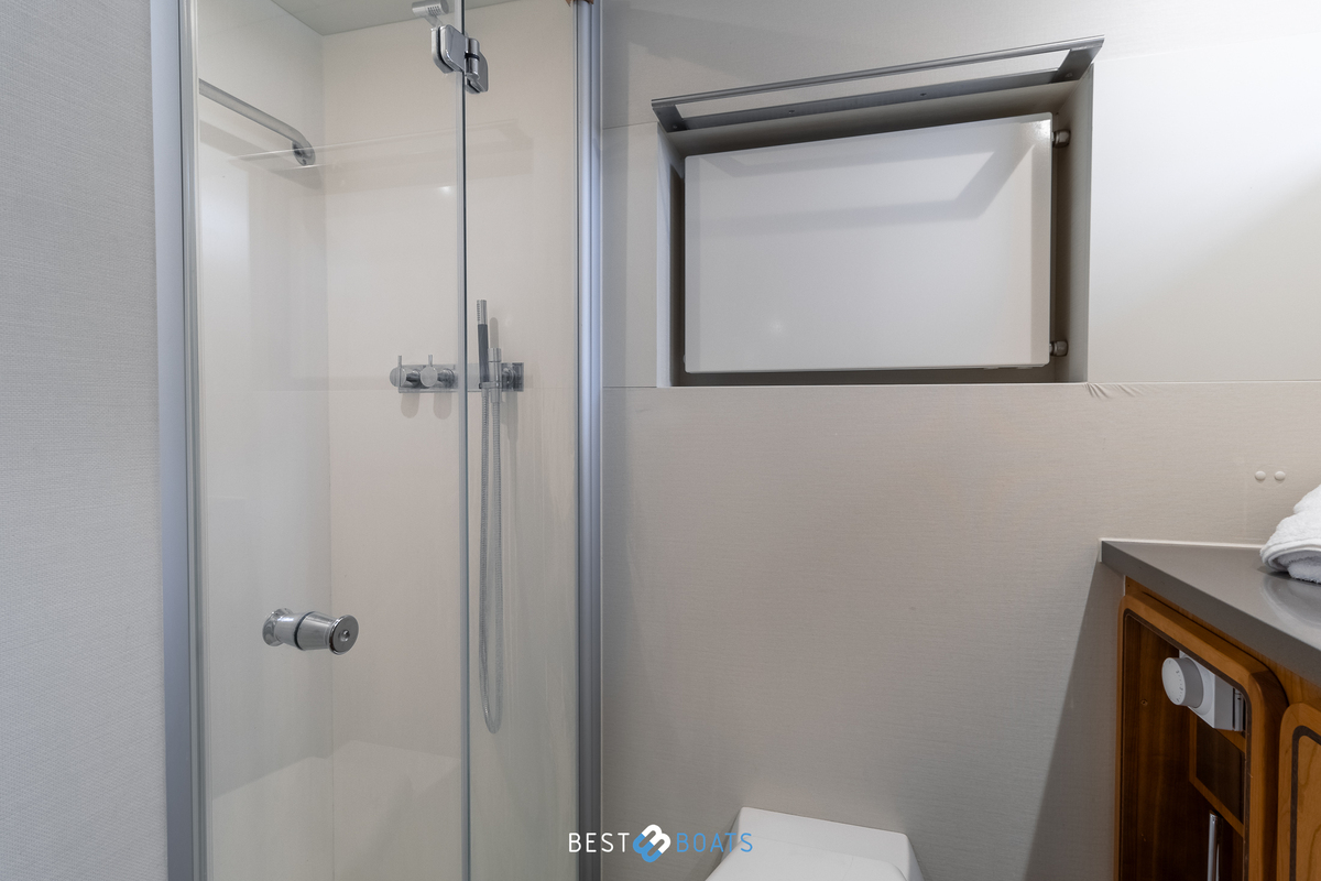 foto: 77 Linssen Grand Sturdy 500 AC Wheelhouse Long Top