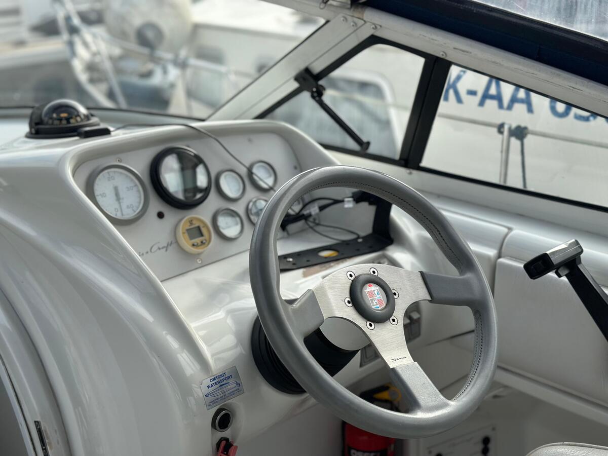 foto: 11 Chris craft  262 Crowne 