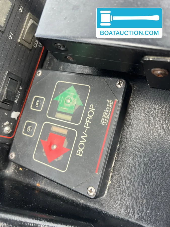 foto: 20 Bayliner 2855