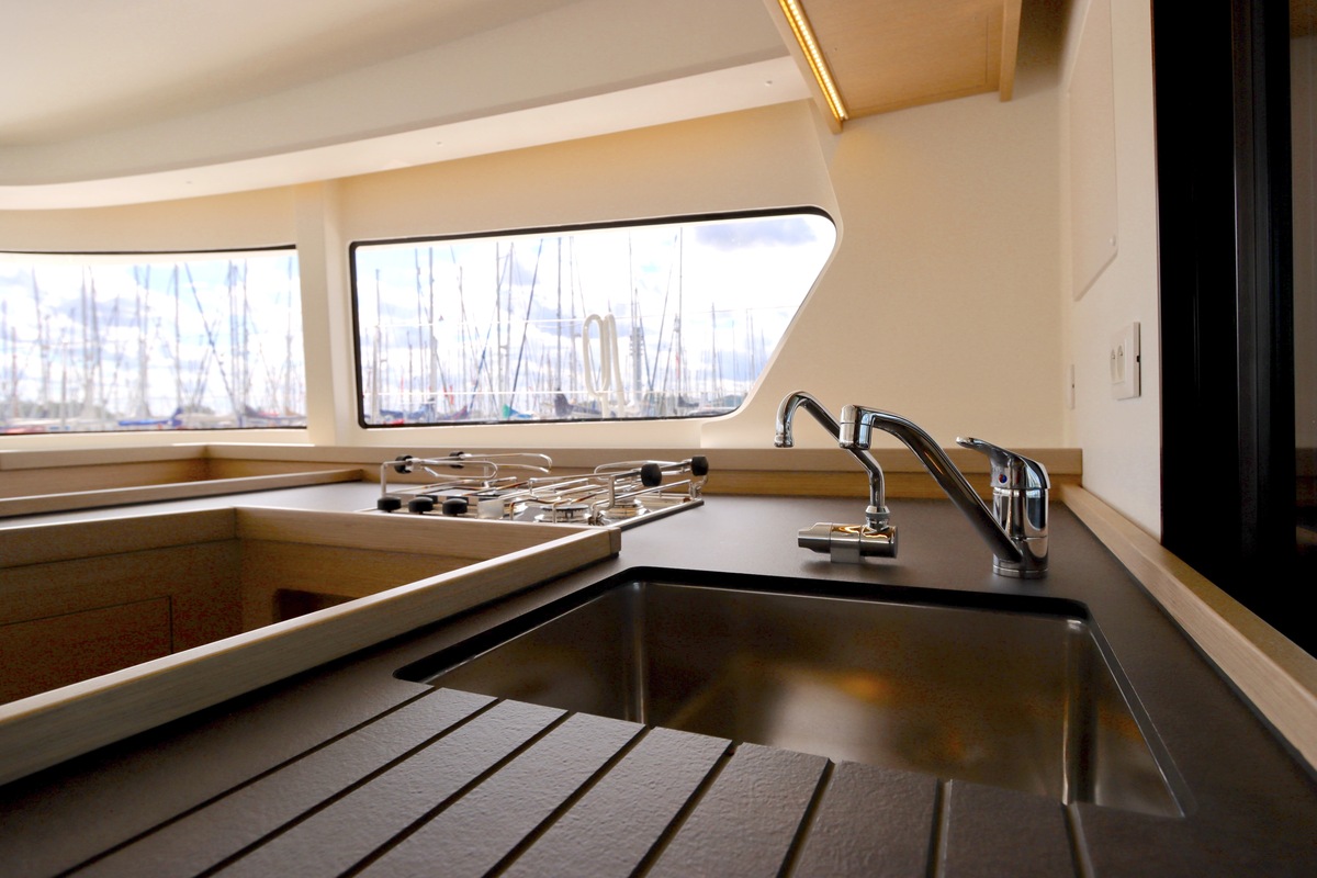 foto: 22 Lagoon 42 Full specs