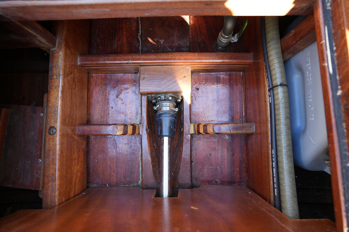 foto: 33 Rapsody 29 OC-F Oyster White Limited Edition