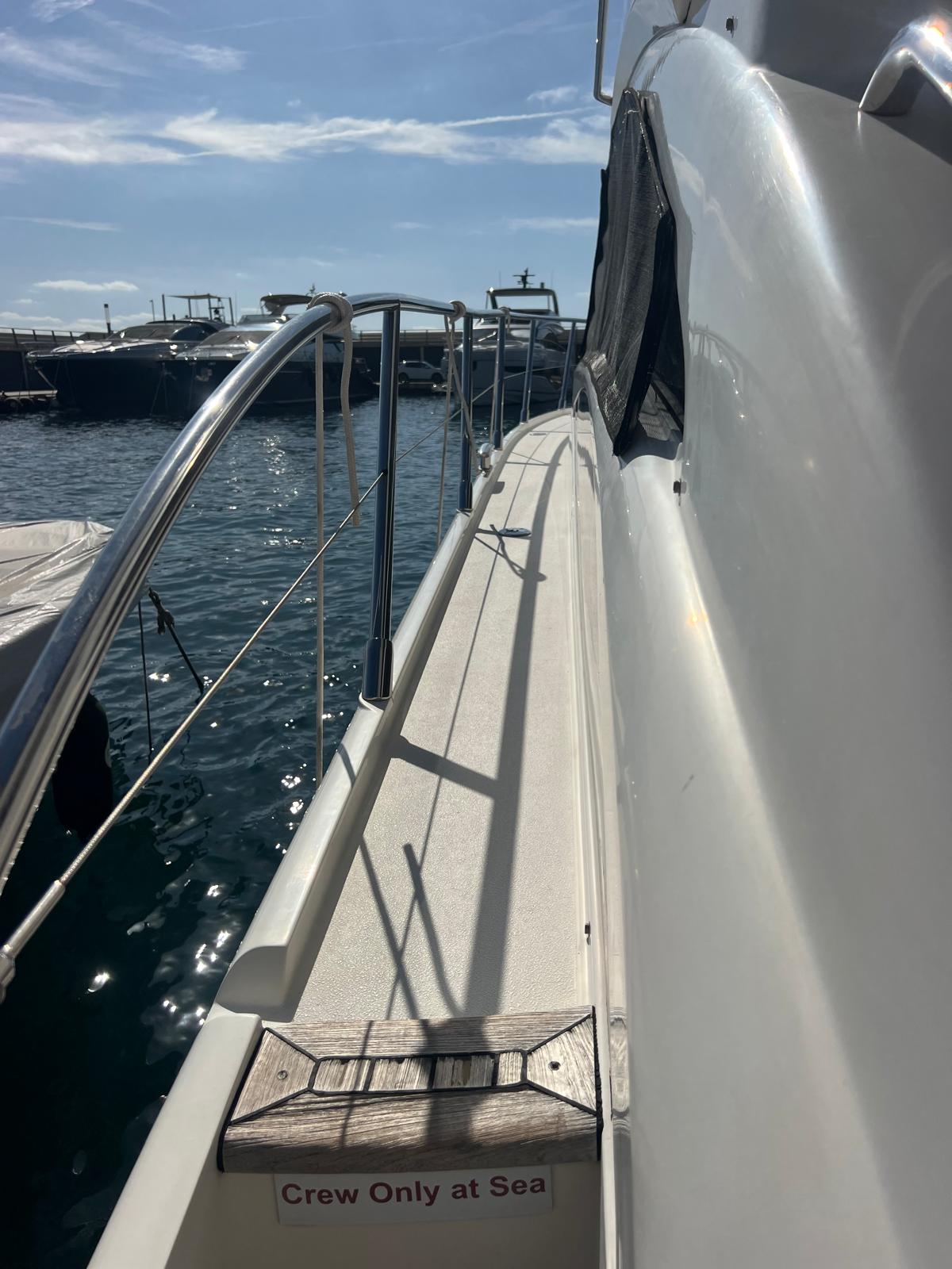 foto: 13 Princess  42 Fly