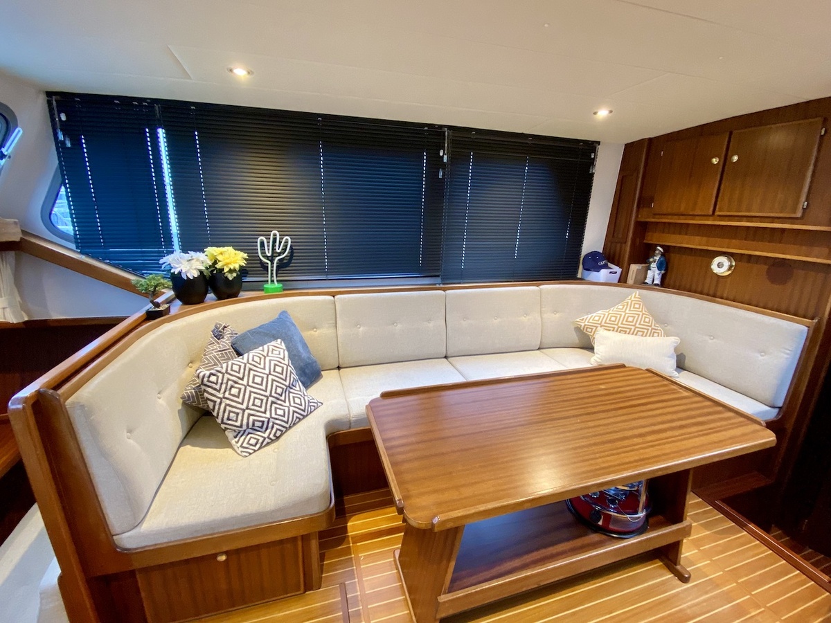 foto: 9 Privateer 37 Hybride