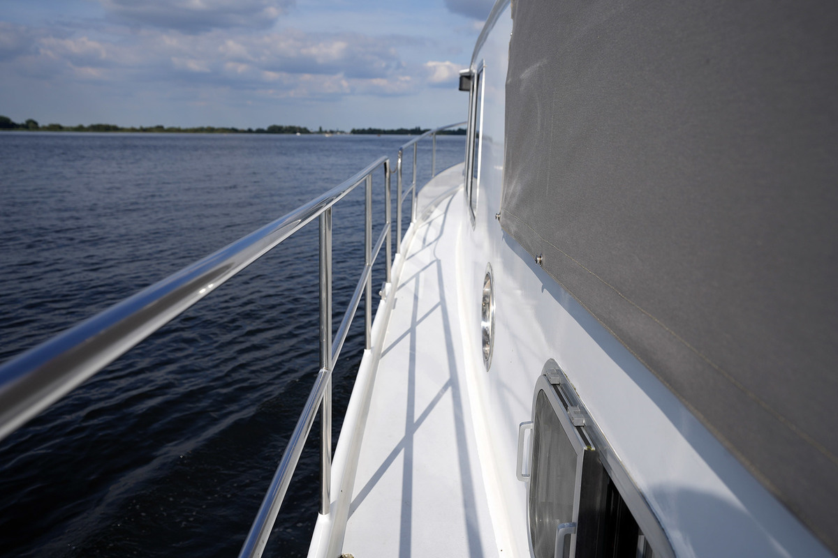 foto: 33 Hellingskip 1100 AK