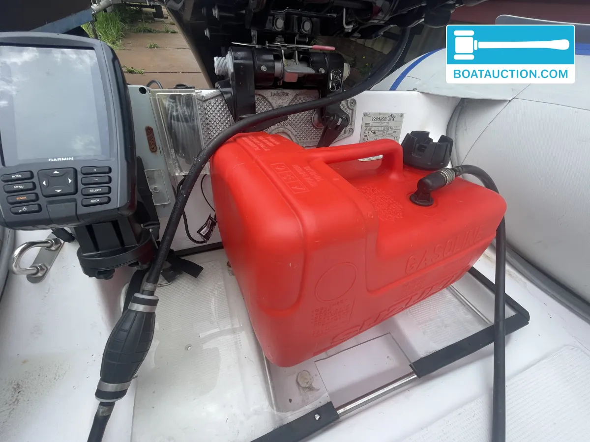 foto: 18 Lodestar 330