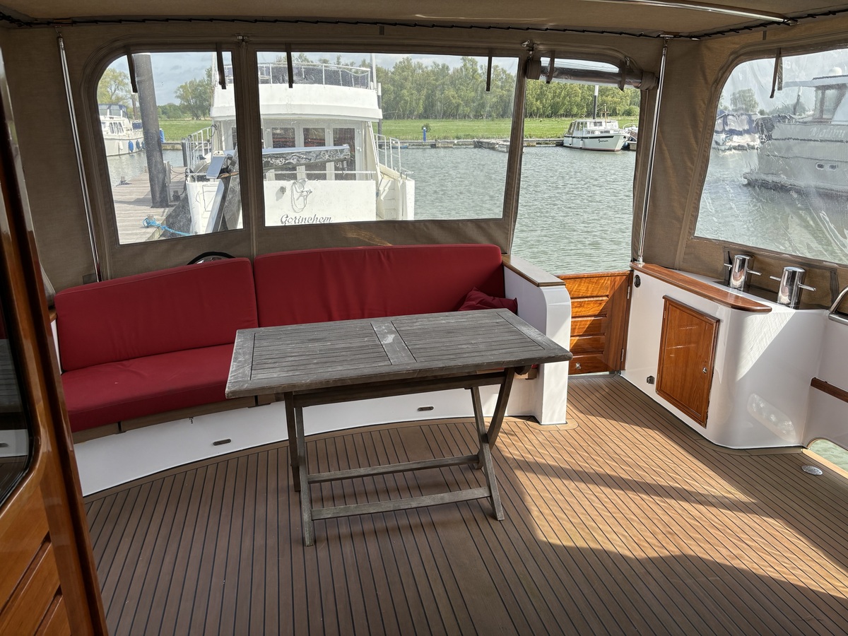 foto: 21 Hemmes Trawler 1500