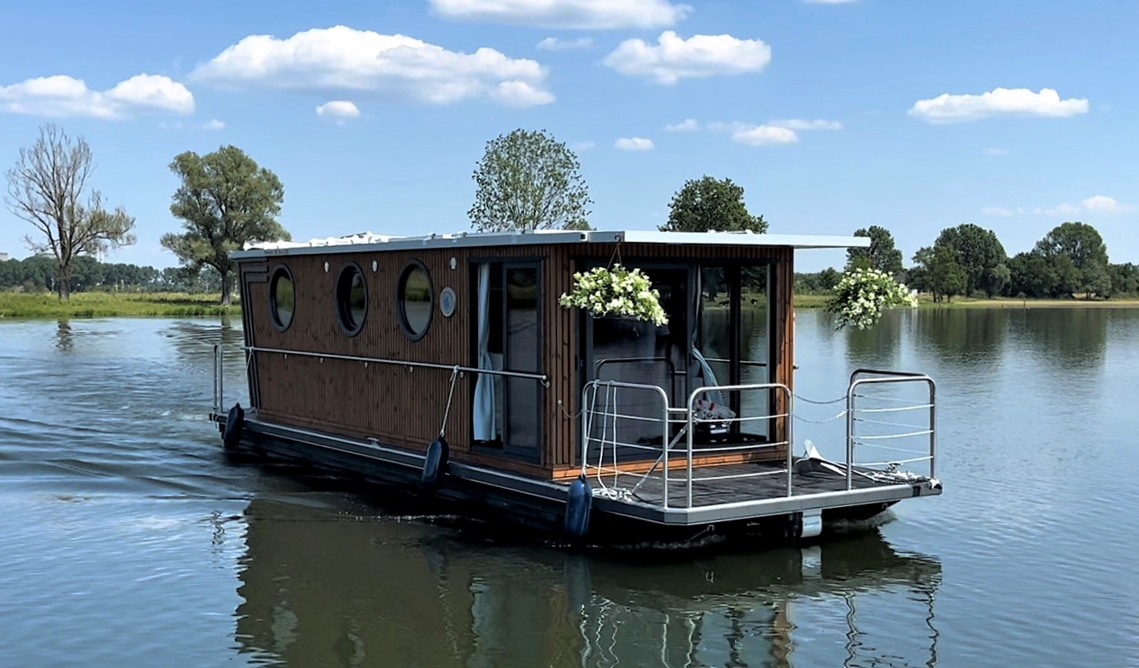 foto: 39 COMPLEET Nieuwe Nordic Season NS 36 Eco 23 Houseboat Met Ligplaats