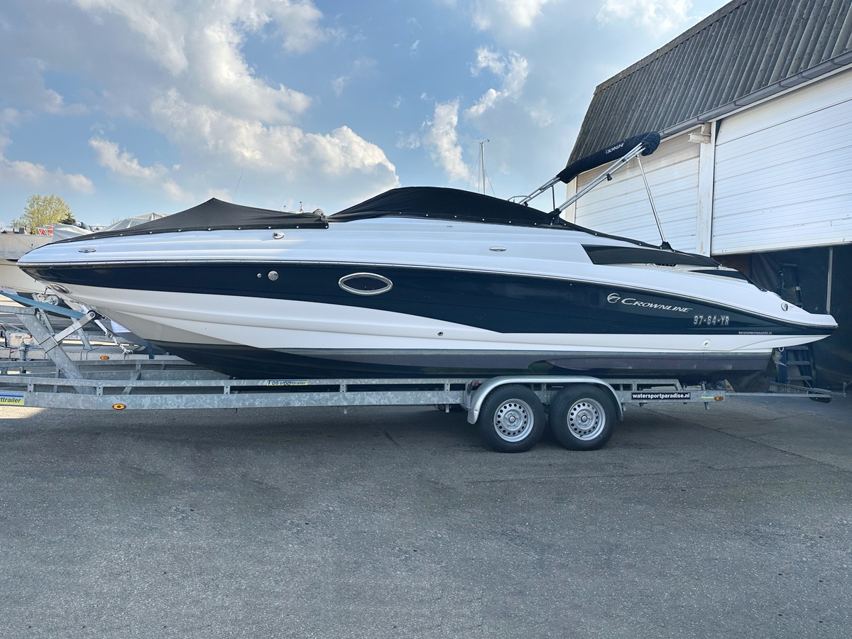 hoofdfoto: 1 Crownline E6